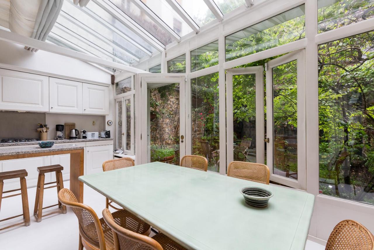 Veeve - Charming Townhouse Near Parc Montsouris Holiday home Paris