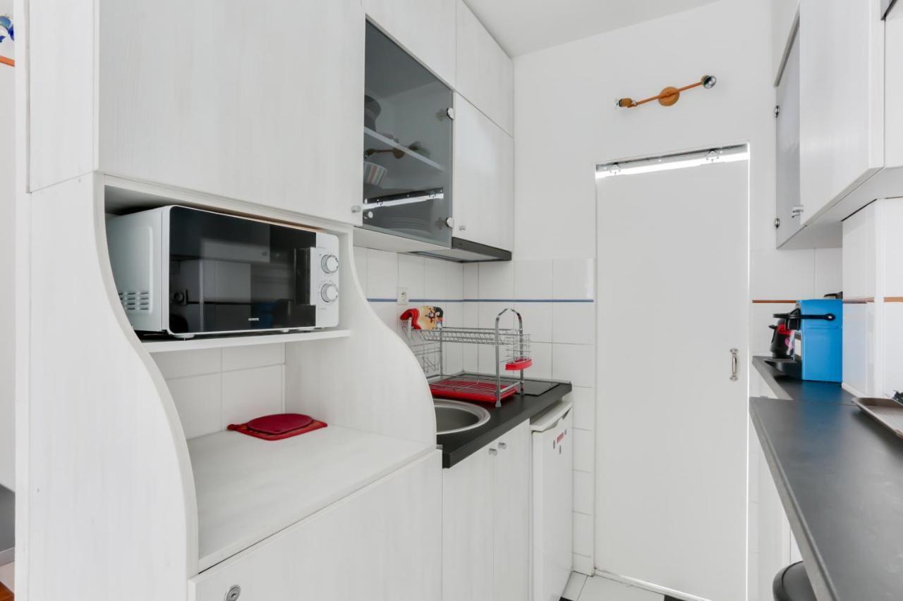 ++++ Privee Arc De Triomphe / Private Arc De Triomphe ++++ Homestay Paris