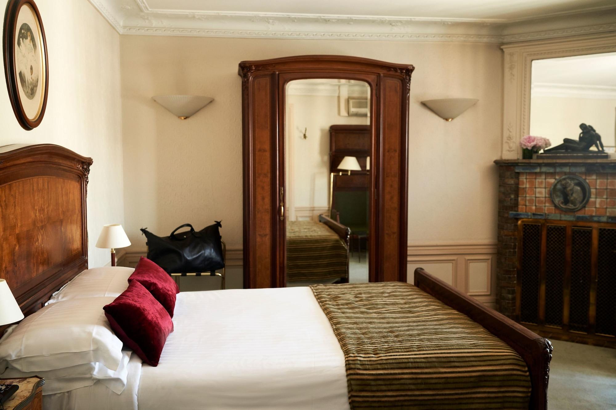 Langlois 3* Paris