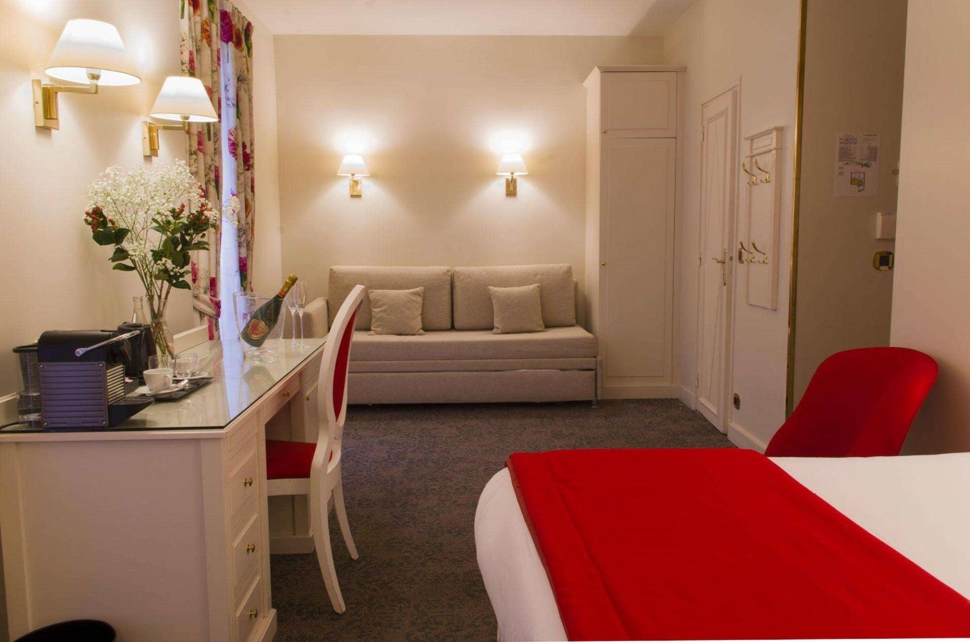 Queen Mary Opera Hotel