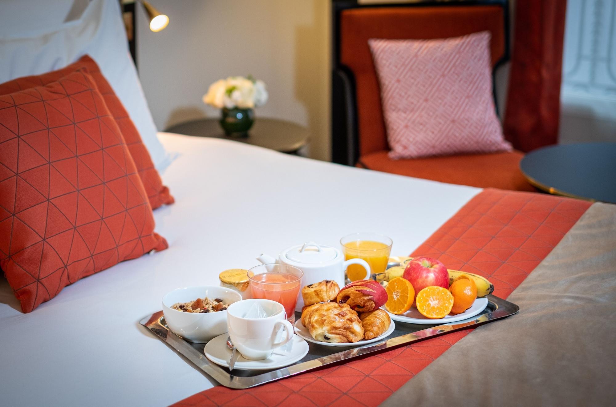 Le Marquis Eiffel Hotel Paris