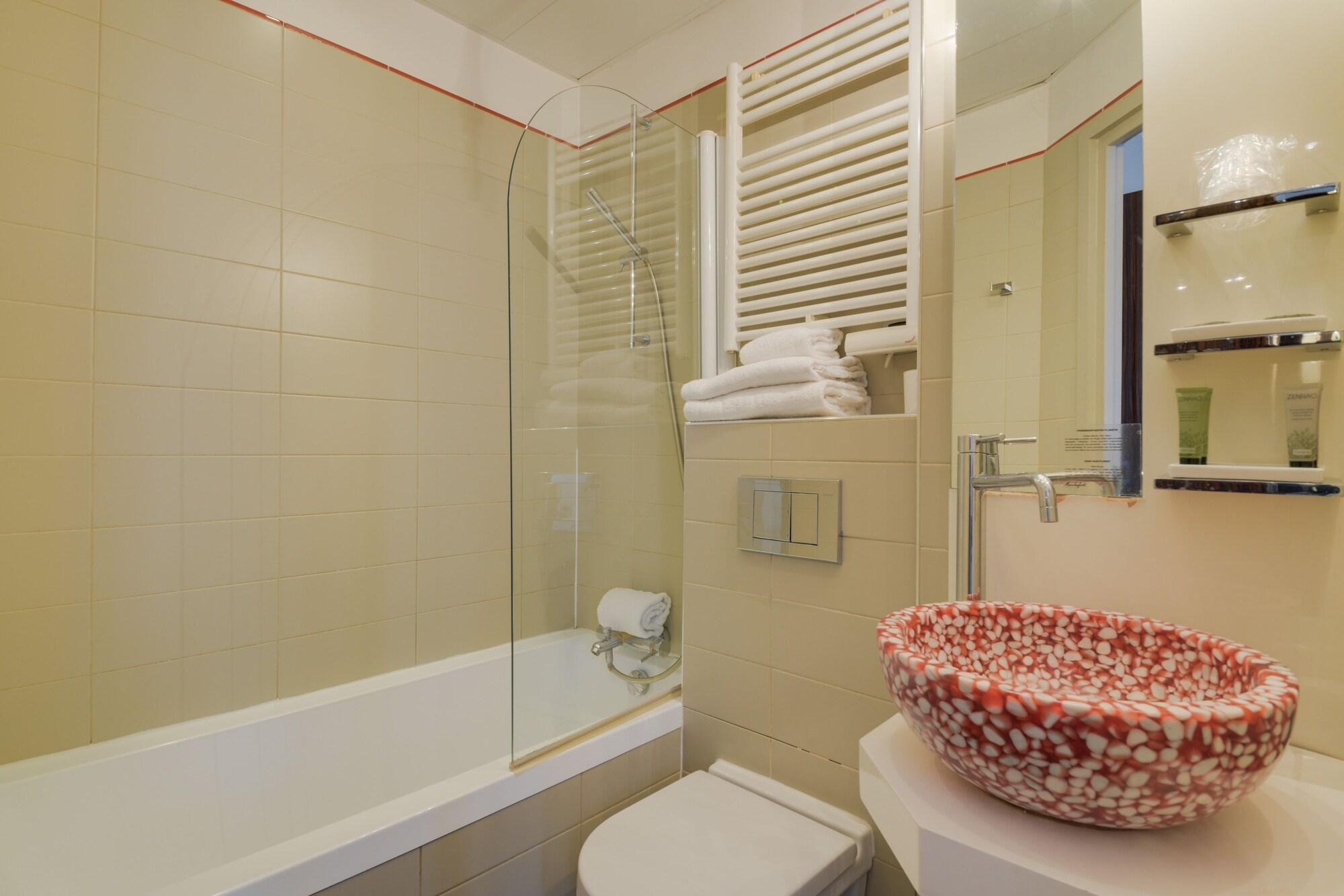 Pavillon Nation Hotel