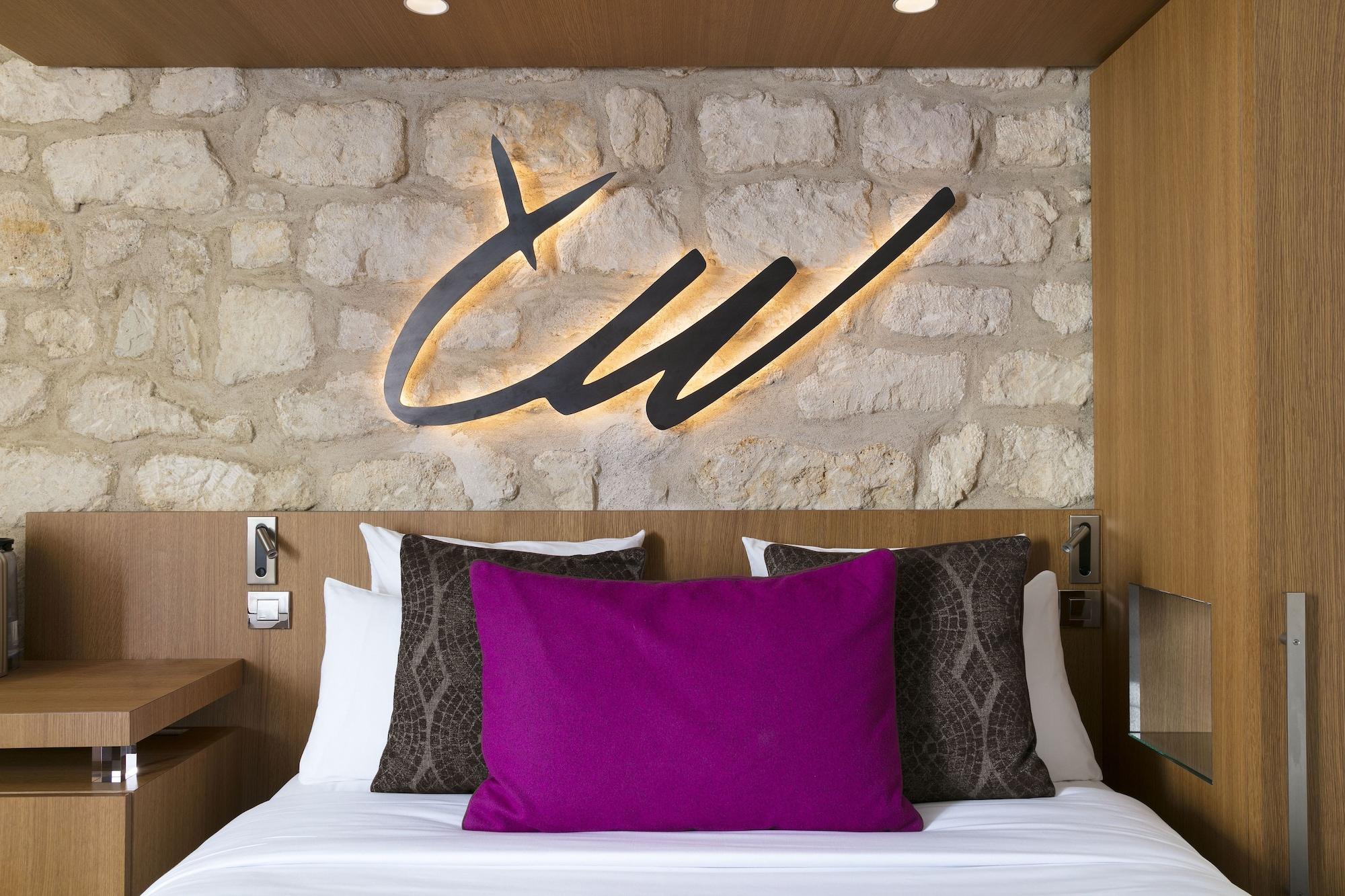 Select Hotel 4*