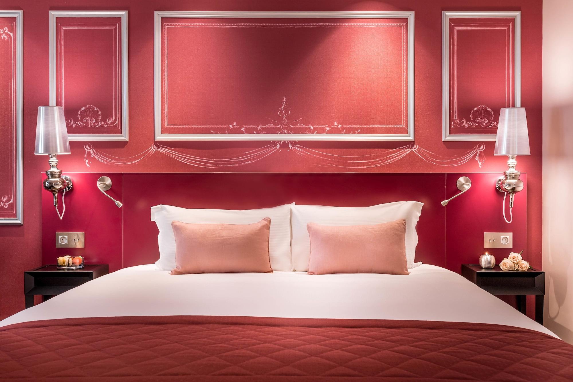 Nh Champs-elysees Hotel 4*