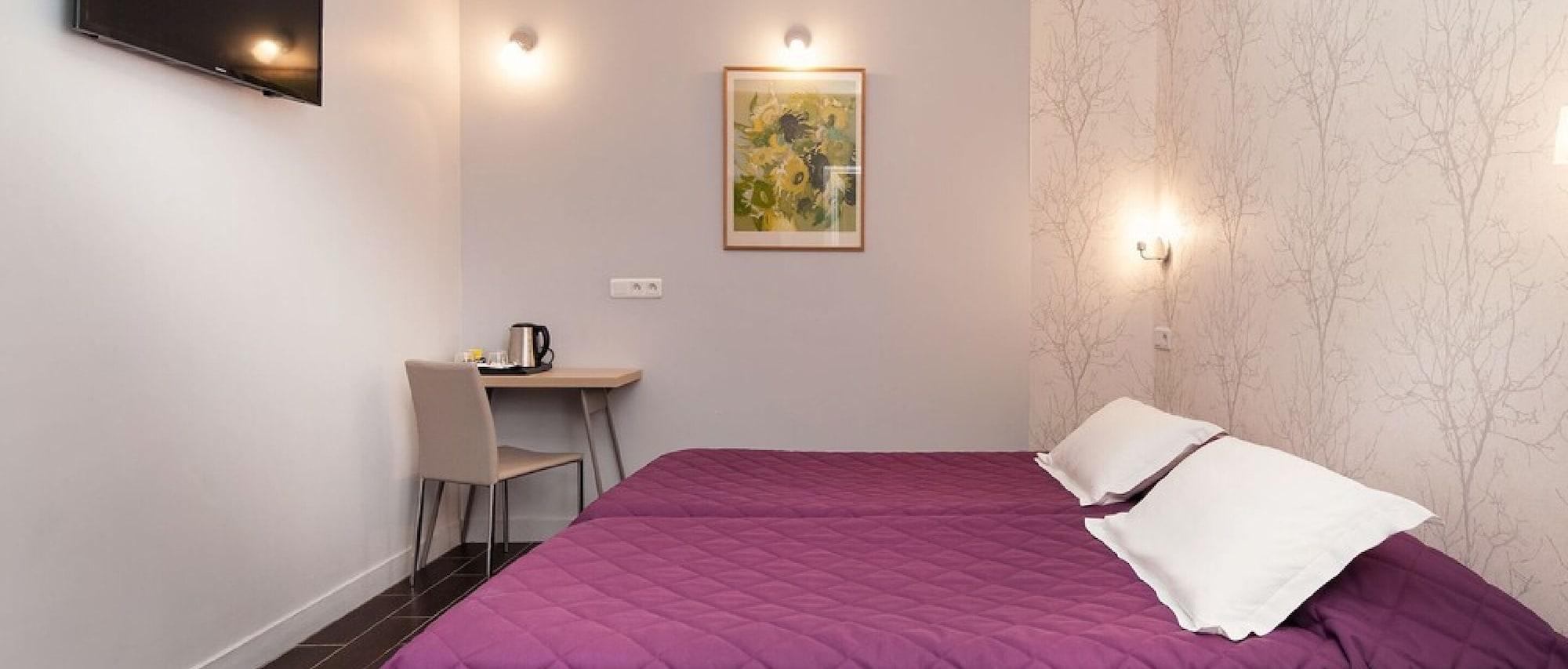Americain Hotel 2*