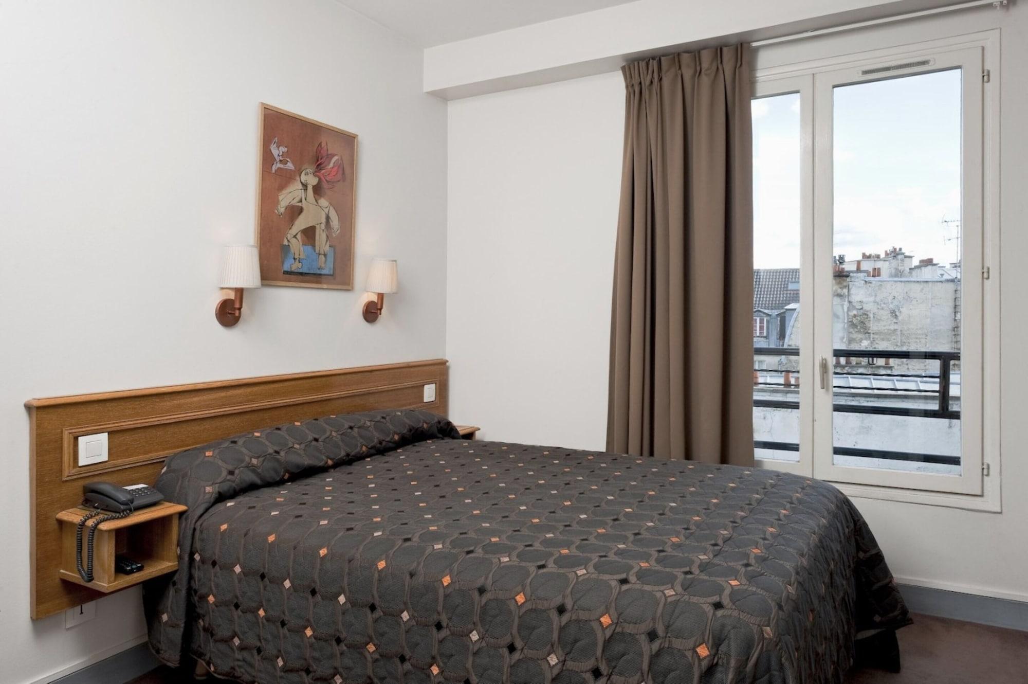 Americain Hotel Paris