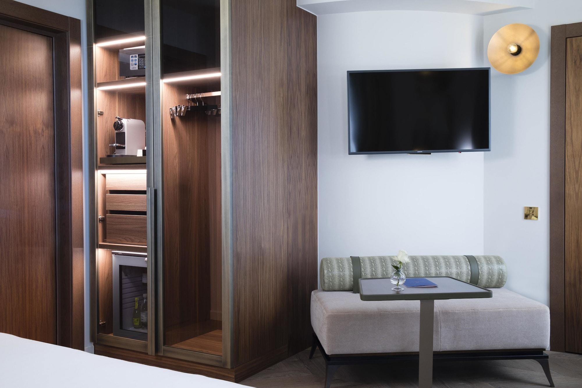Maison Breguet 5* Paris