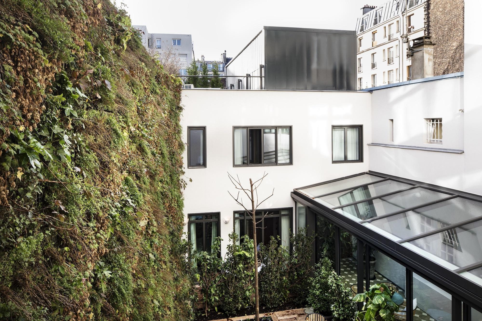 Hotel Maison Breguet 5*