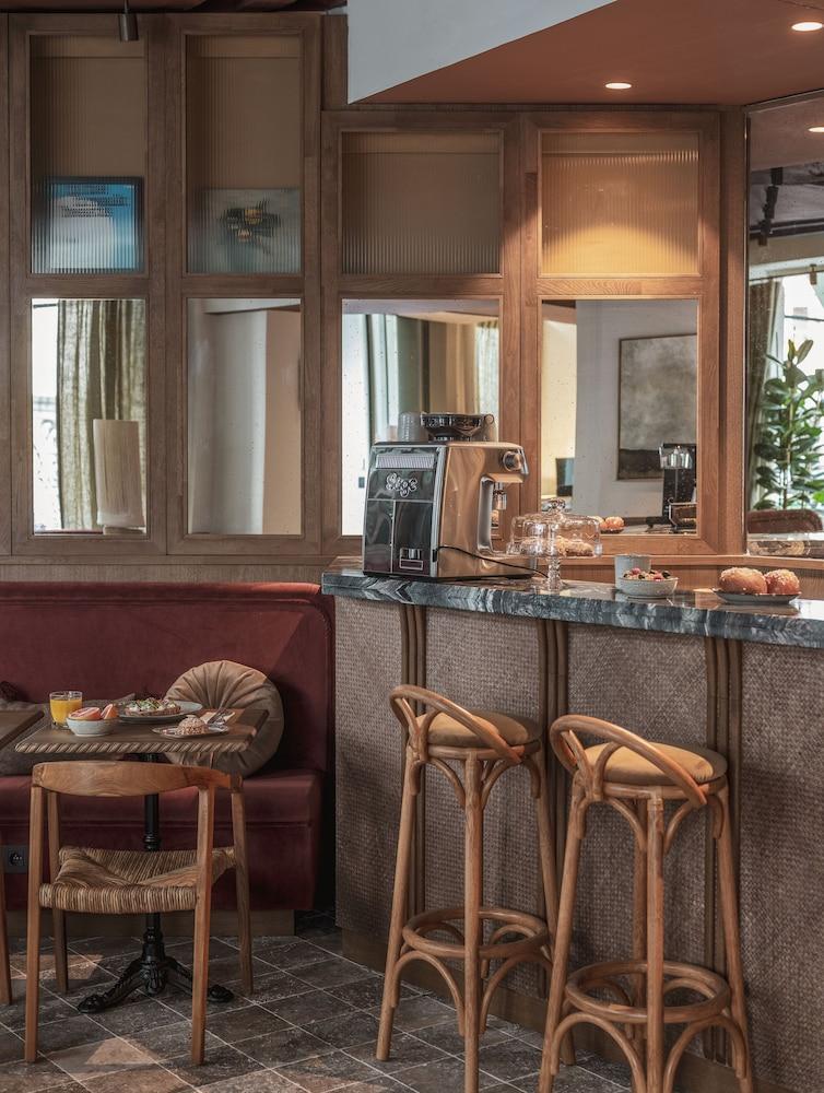 Sookie Hotel