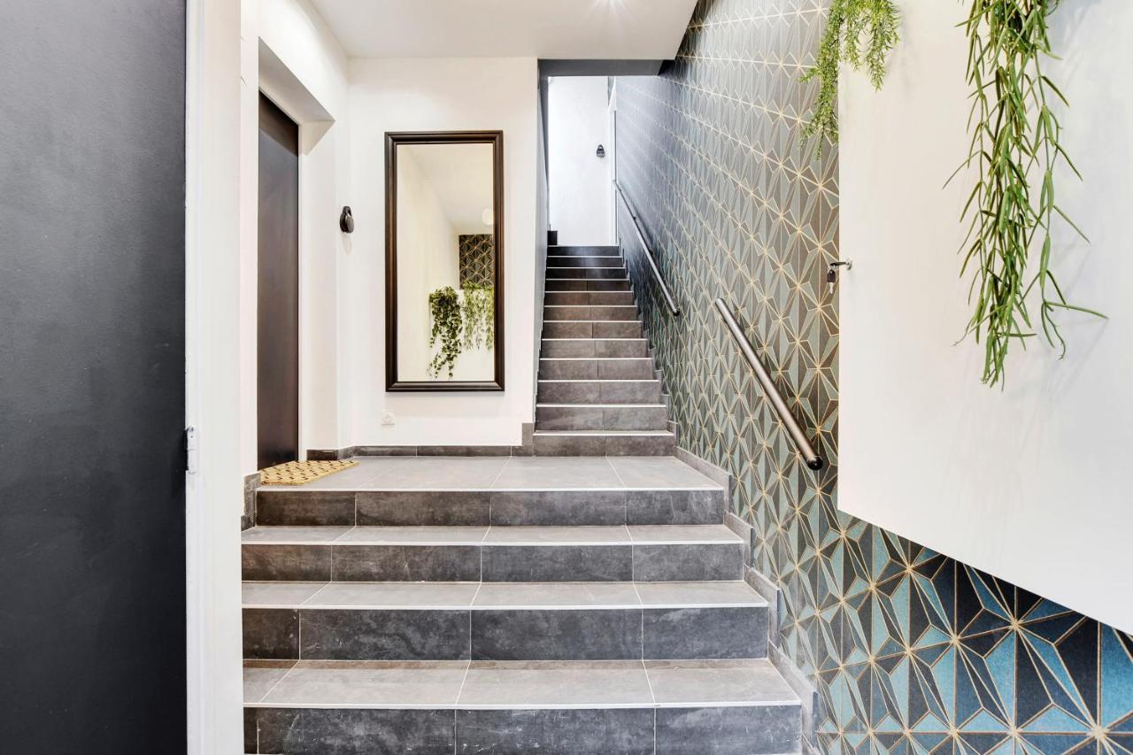 Cmg Jonas-parc Montsouris-tour Montparnasse- Apartment