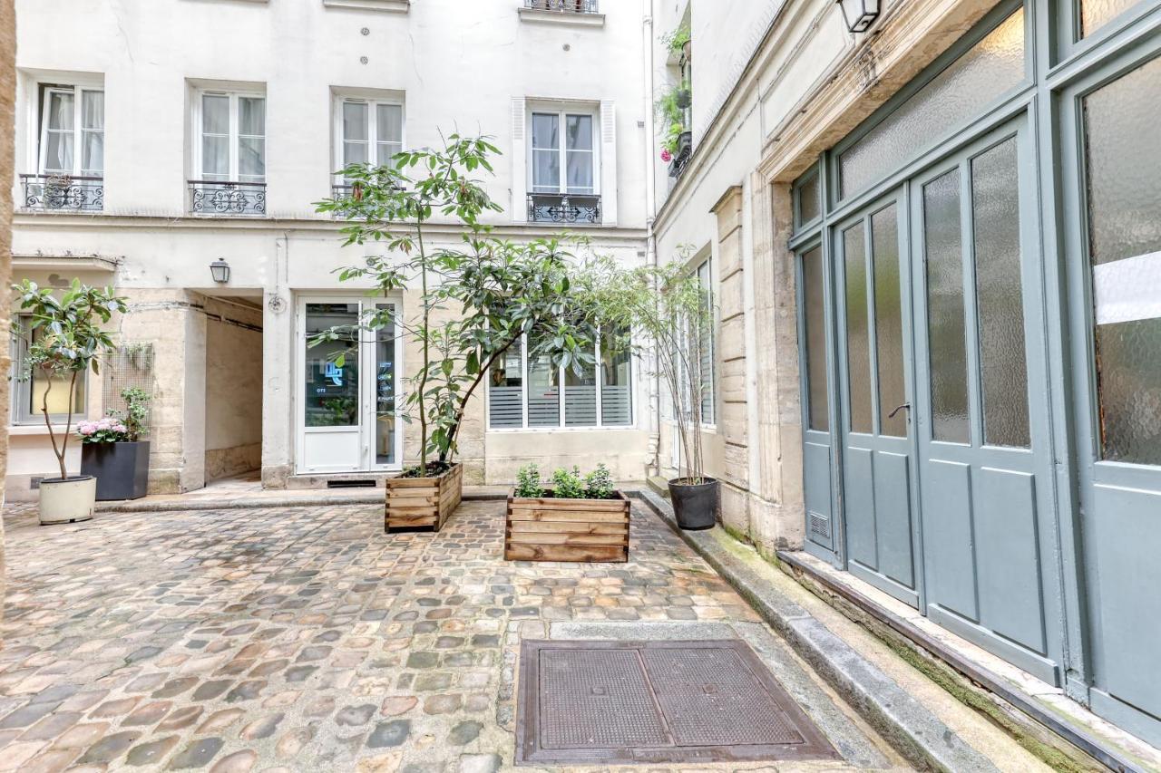 Apartment Parisian Cocoon 1bdr Flat - Prime Loc Le Marais Paris