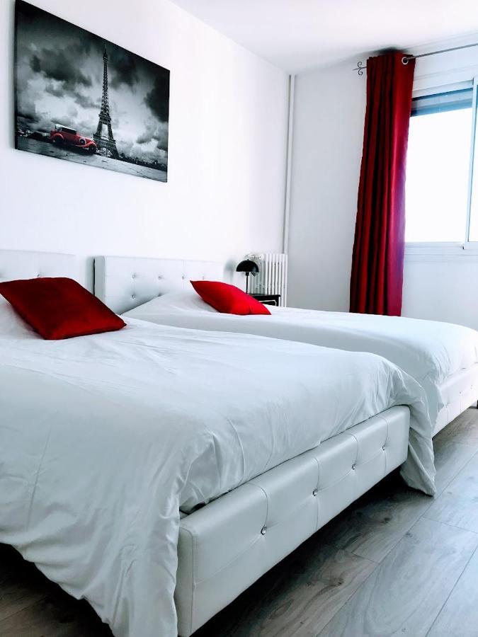 Eiffel Tower Penthouse Apartment Paris