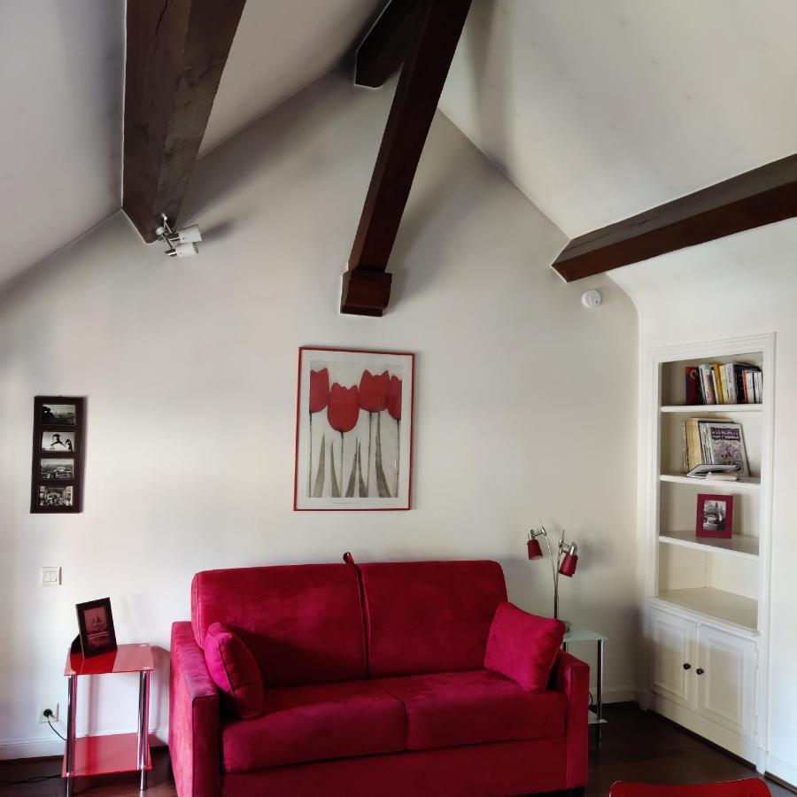 Apartment Near Pantheon Paris