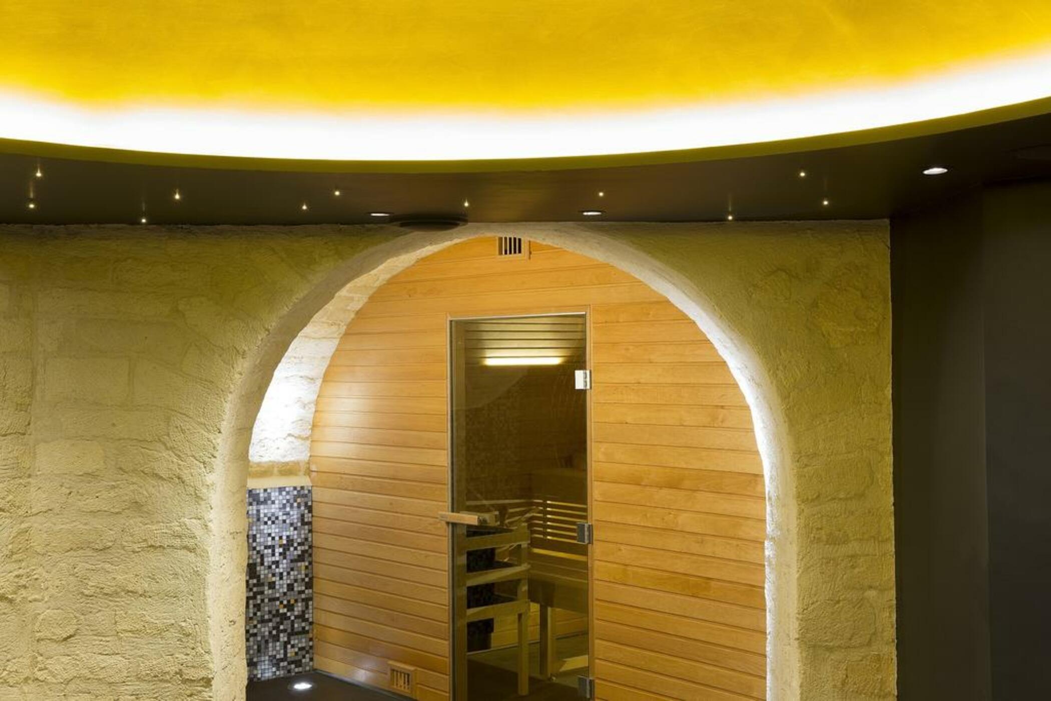 Bourgogne & Montana 4* Paris