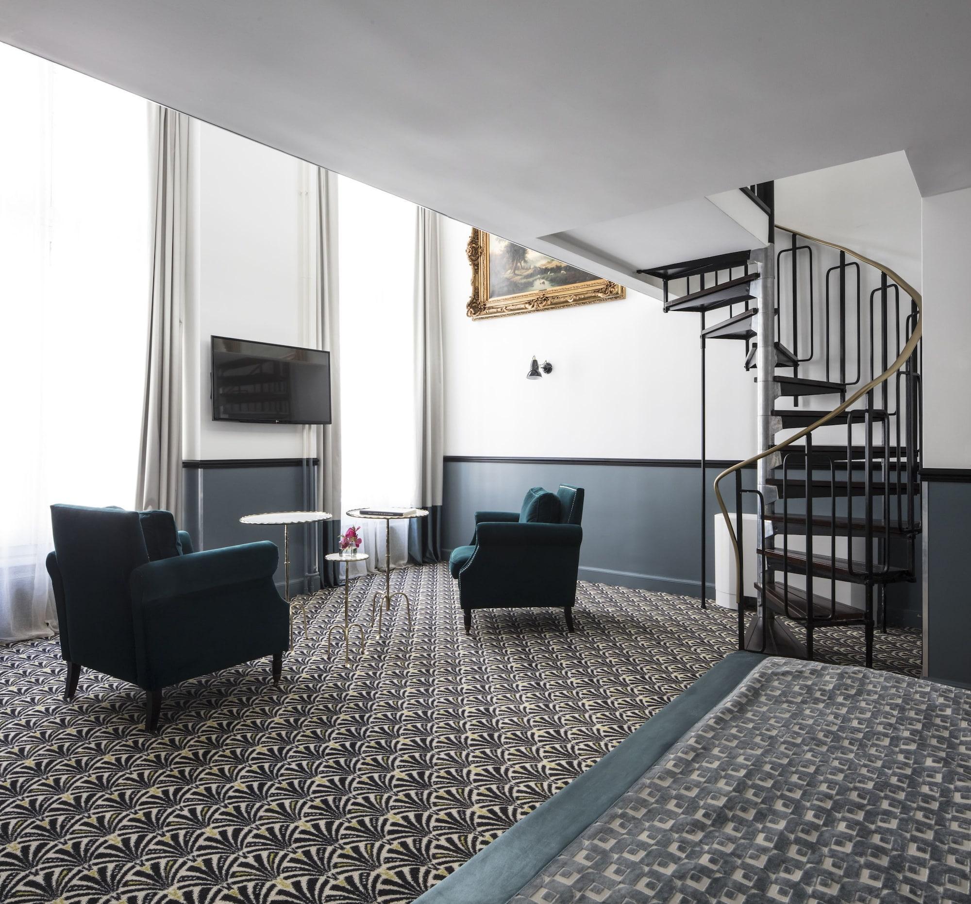 Malte - Astotel Hotel Paris