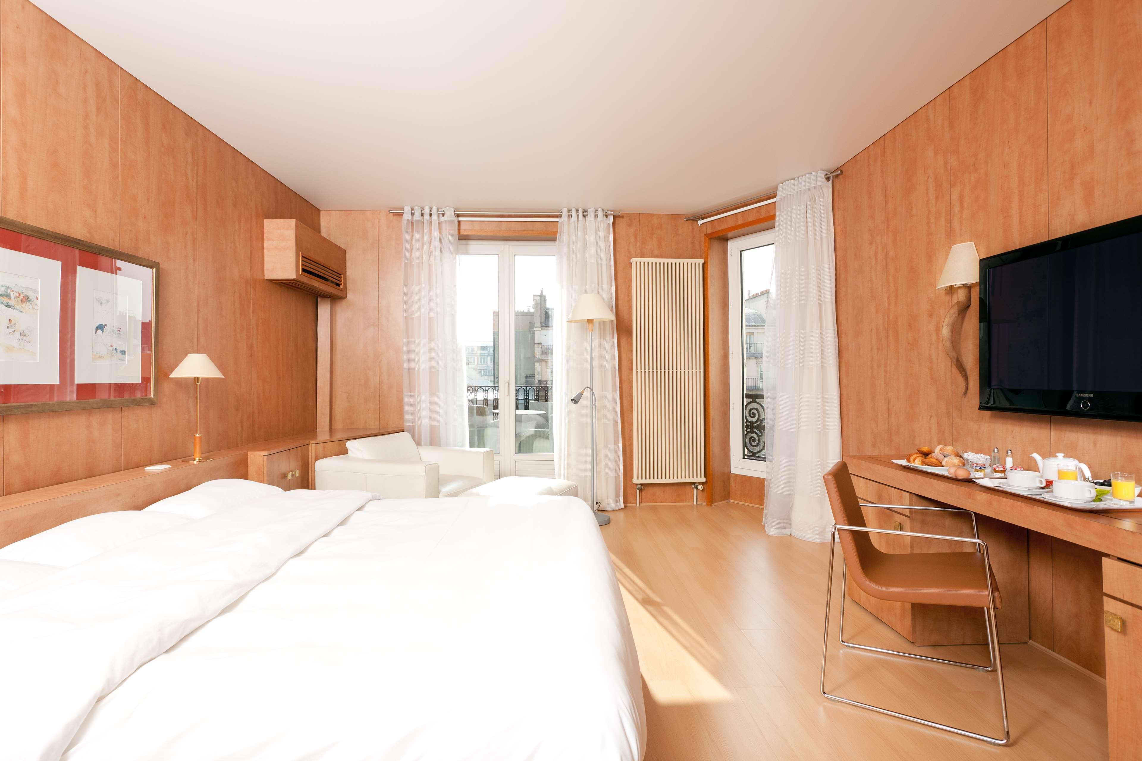 Hotel Western Ronceray Opera
