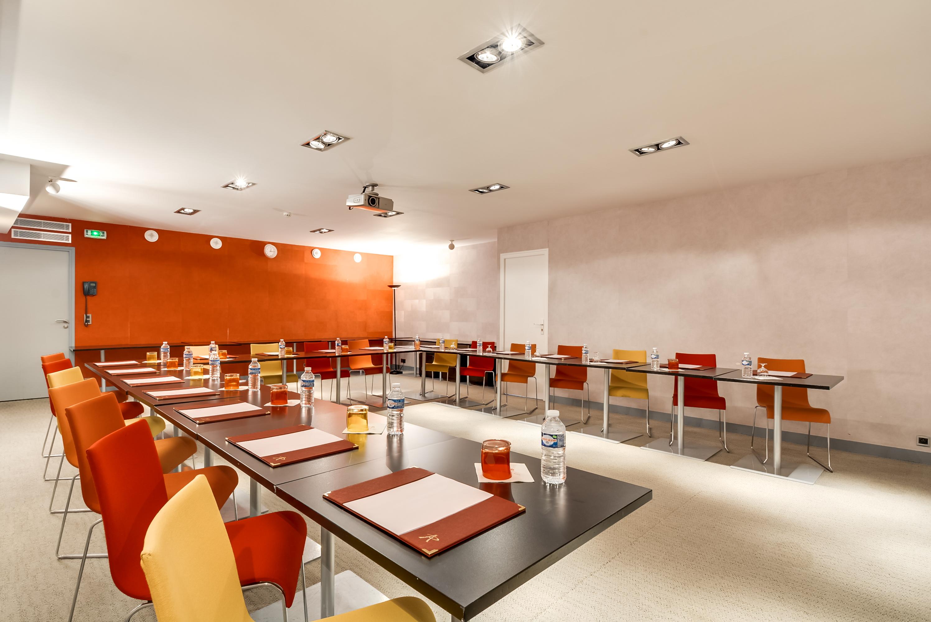 Pavillon Nation Hotel 3*