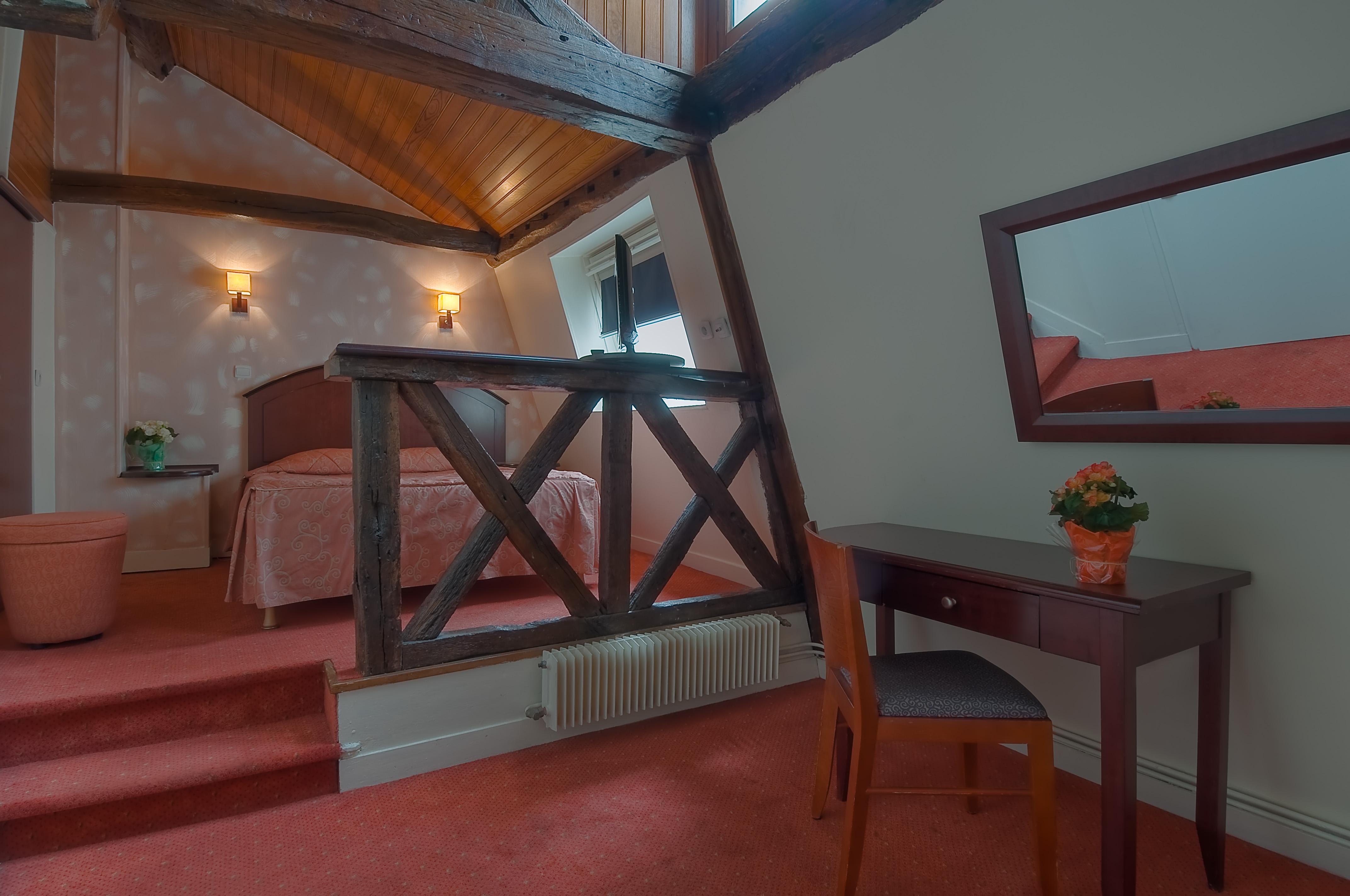 Hotel Le Faubourg Opera Paris