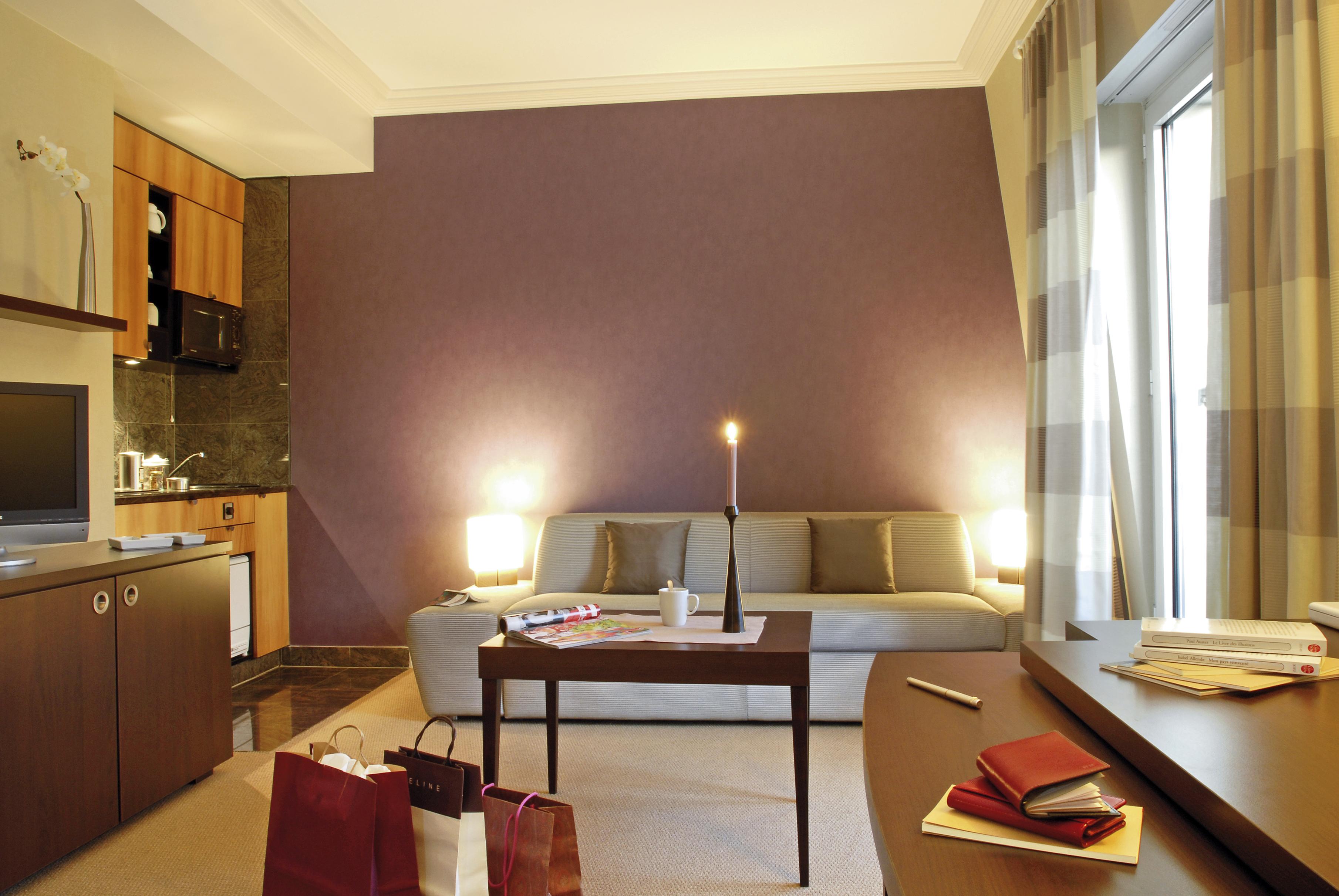 Adagio Haussmann Champs Elysees Aparthotel 4*