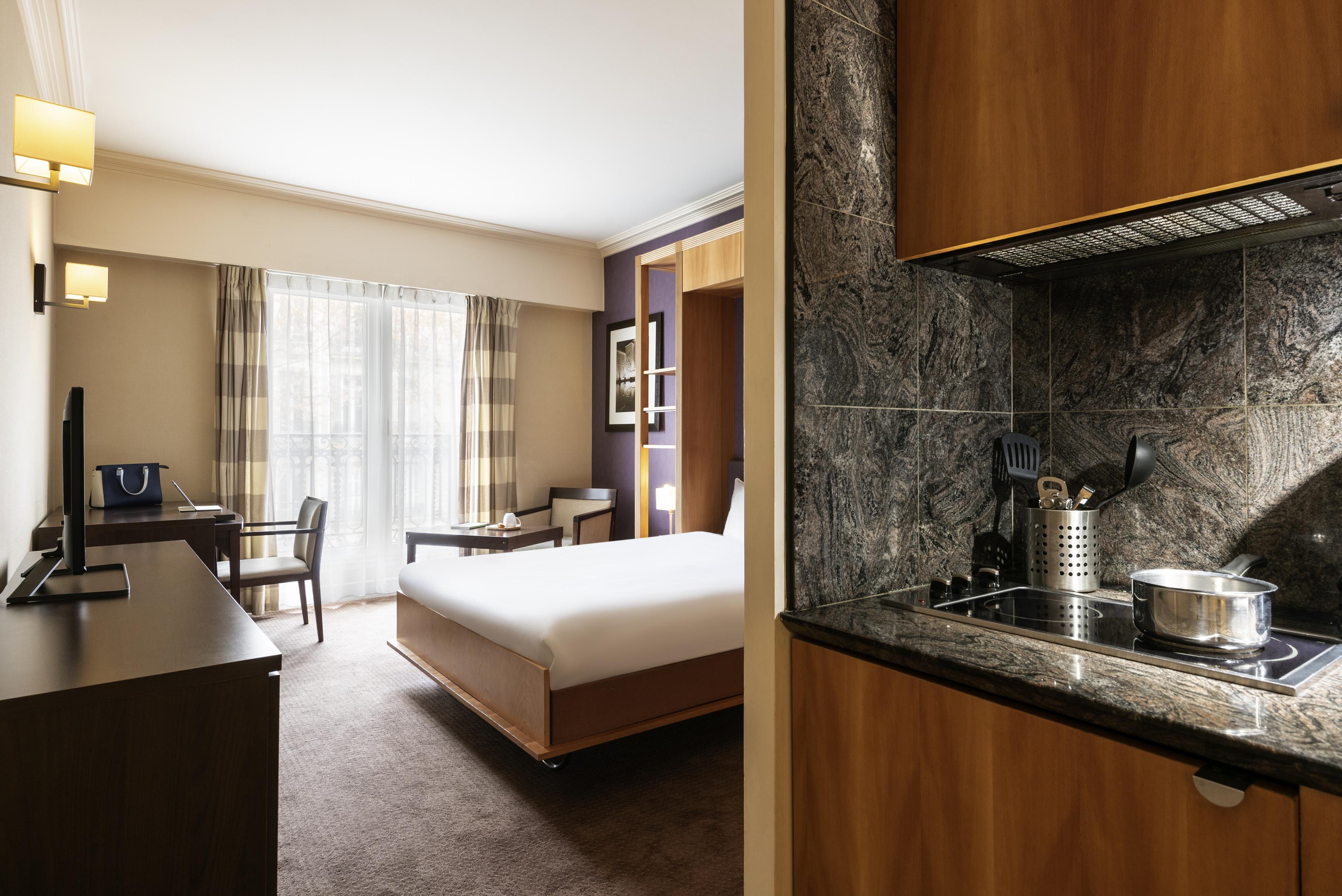 Adagio Haussmann Champs Elysees Aparthotel Paris