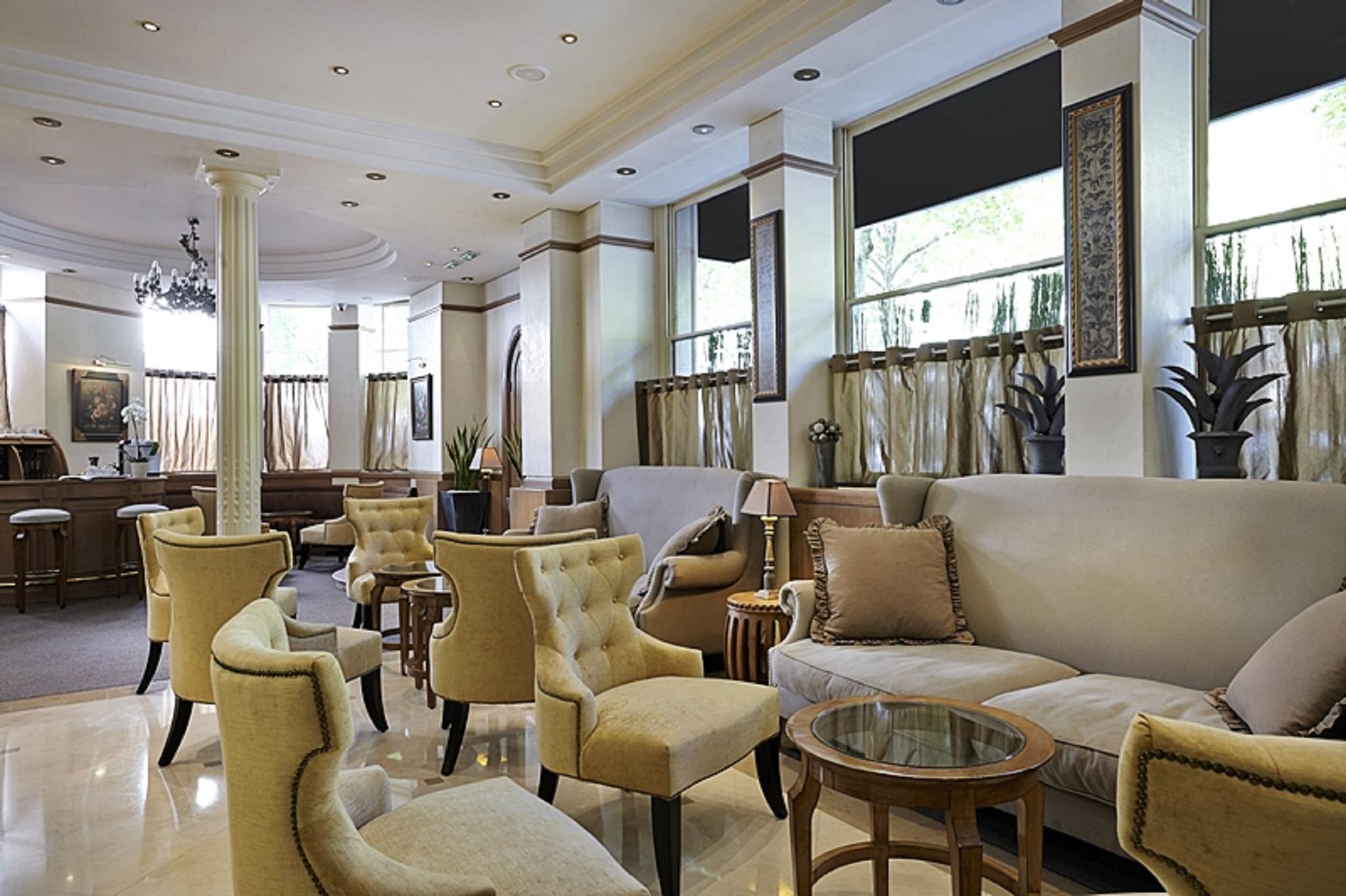 Hotel Royal Champs Elysées Paris