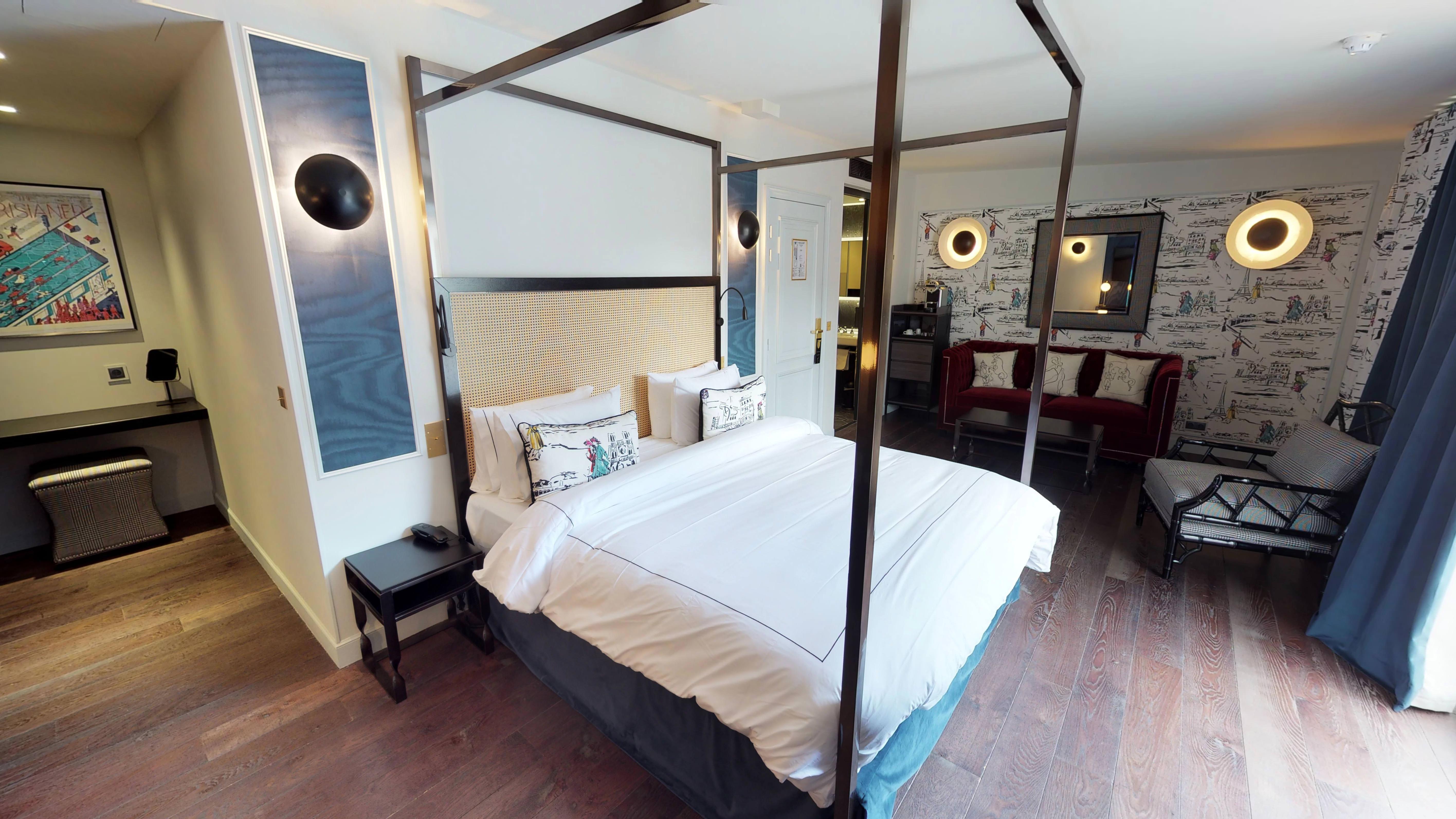 Mom'art Hotel Paris