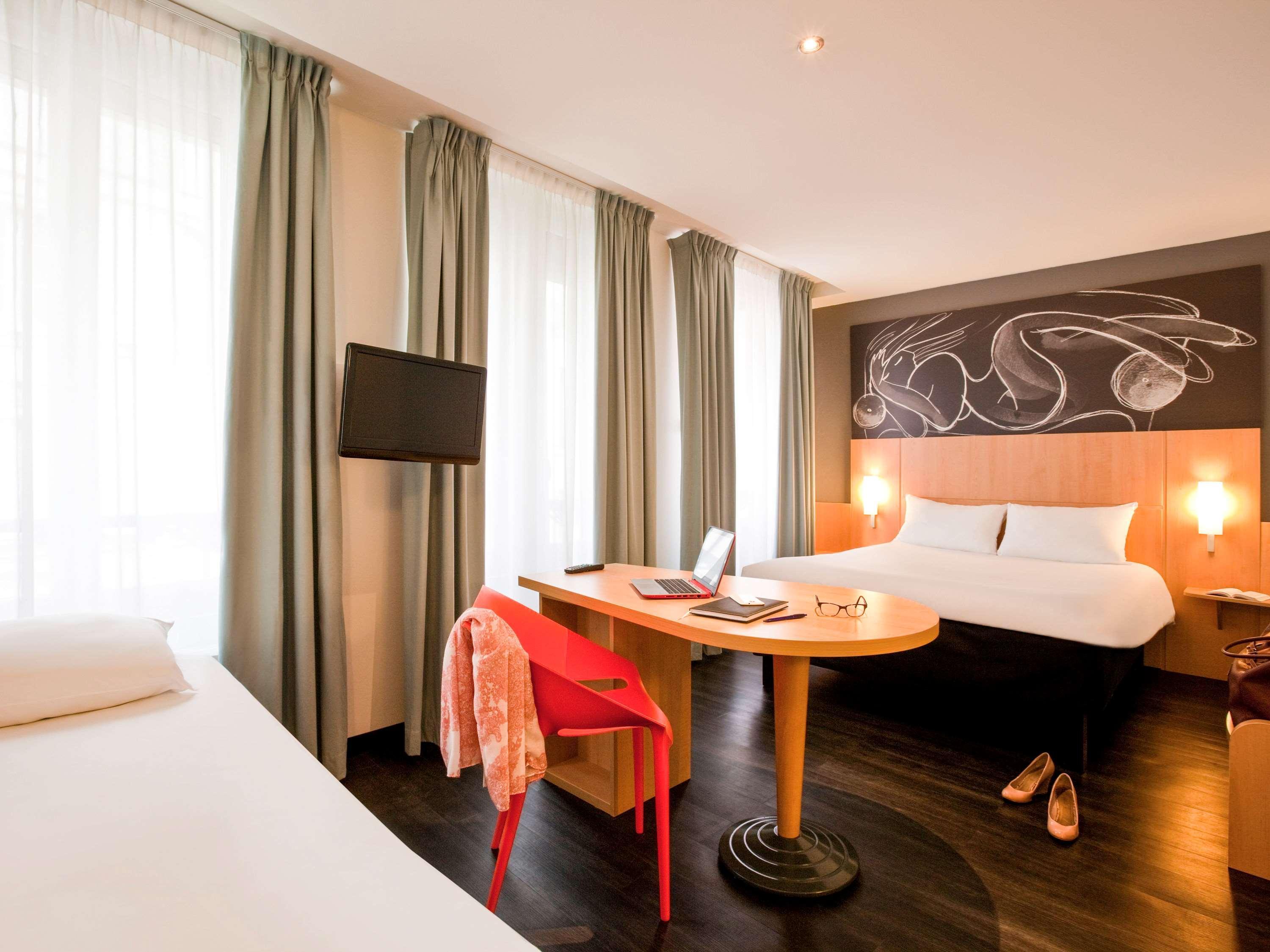 Ibis Gare De L Est 10eme Hotel Paris