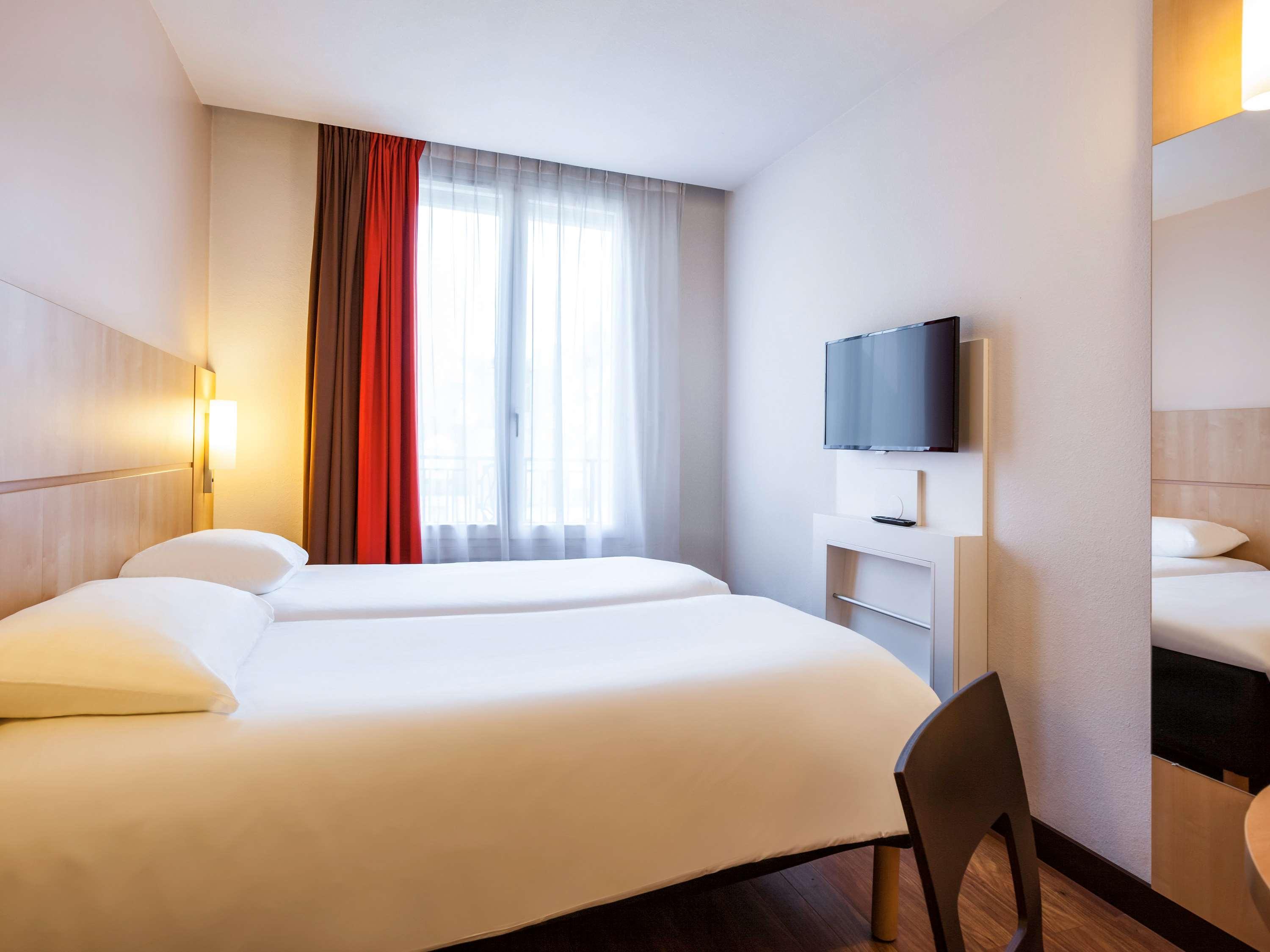 Hotel Ibis Gare De L Est 10eme Paris