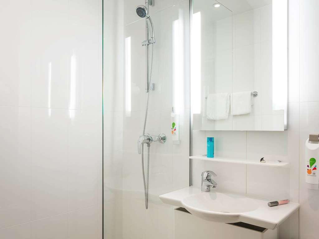 Hotel Ibis Styles Alesia Montparnasse 3*