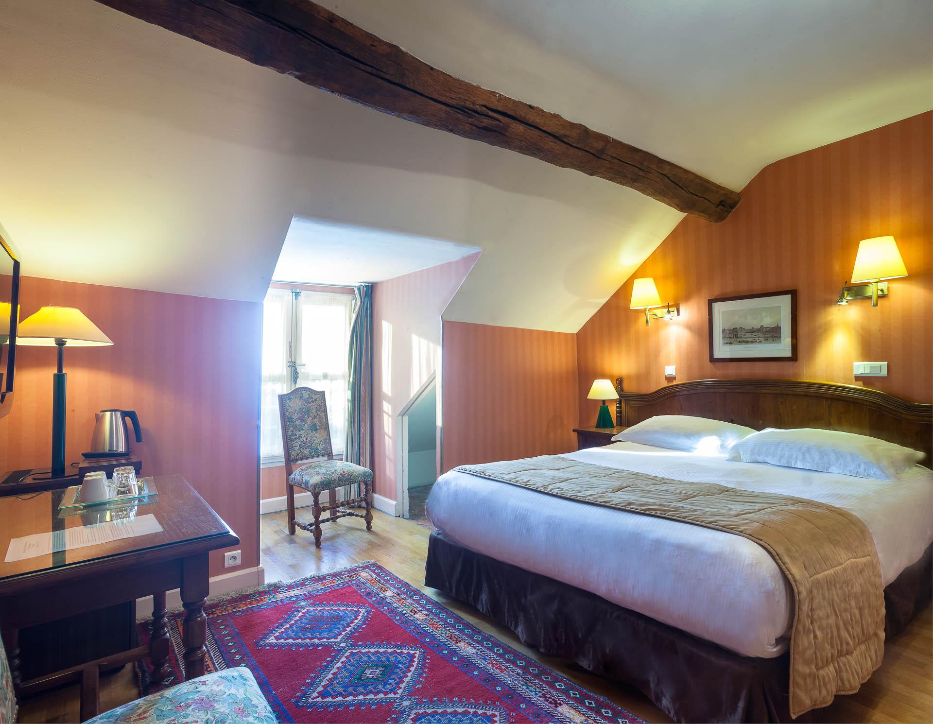 Hotel Du Palais Bourbon 3*
