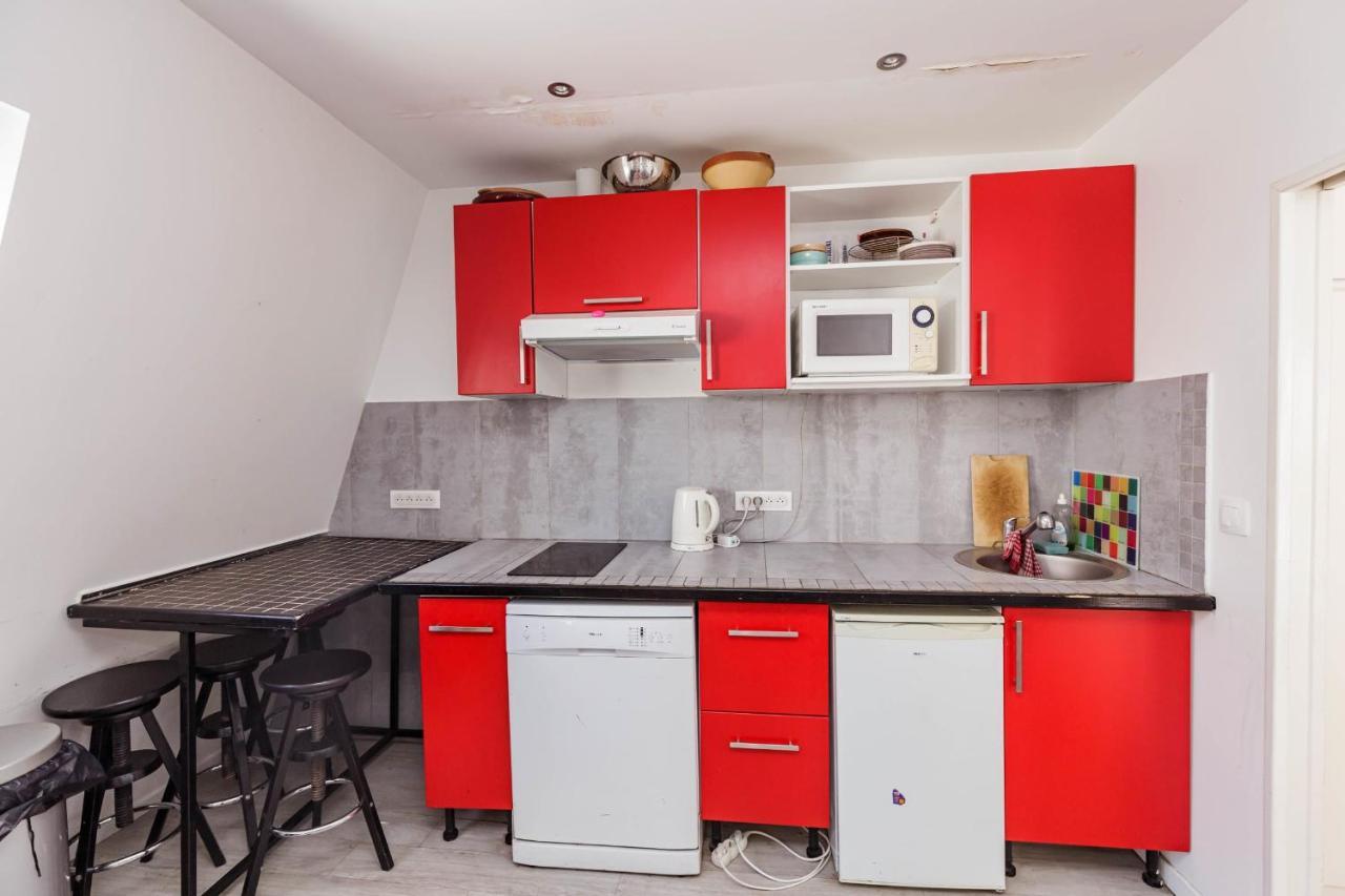 45m Near The Louvre Museum Apartment