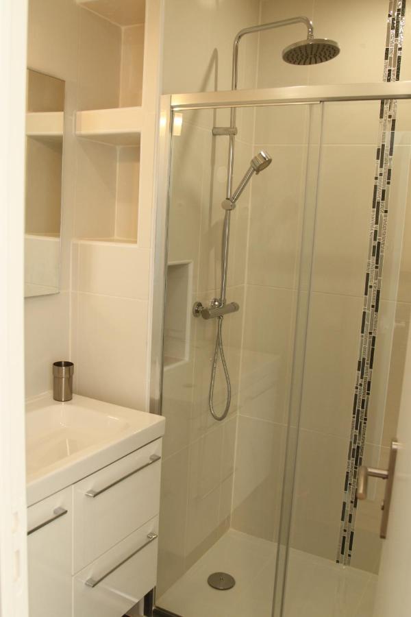 Apartment 3 Double Bedrooms In Montmartre Near Subway Ac *