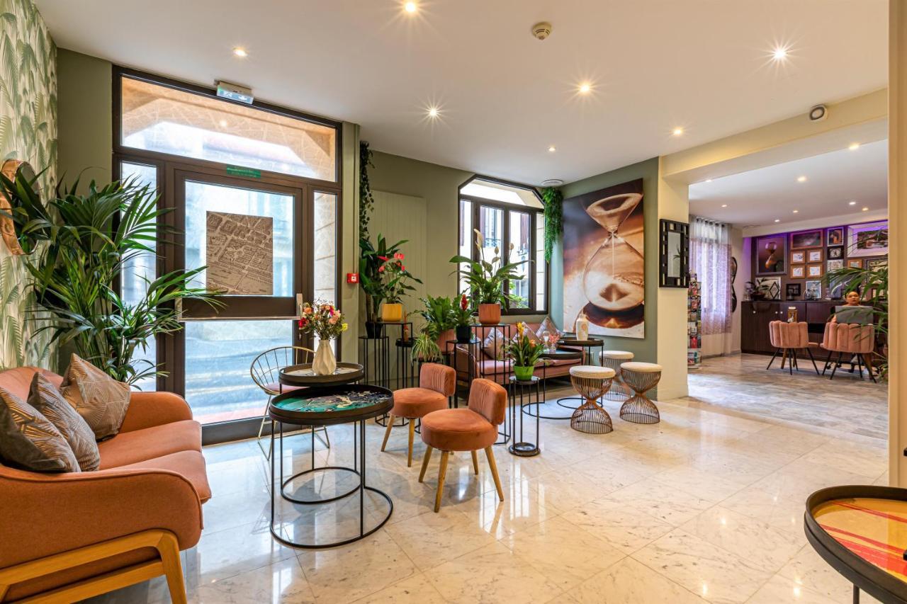Hotel Ariane Montparnasse By Patrick Hayat Paris