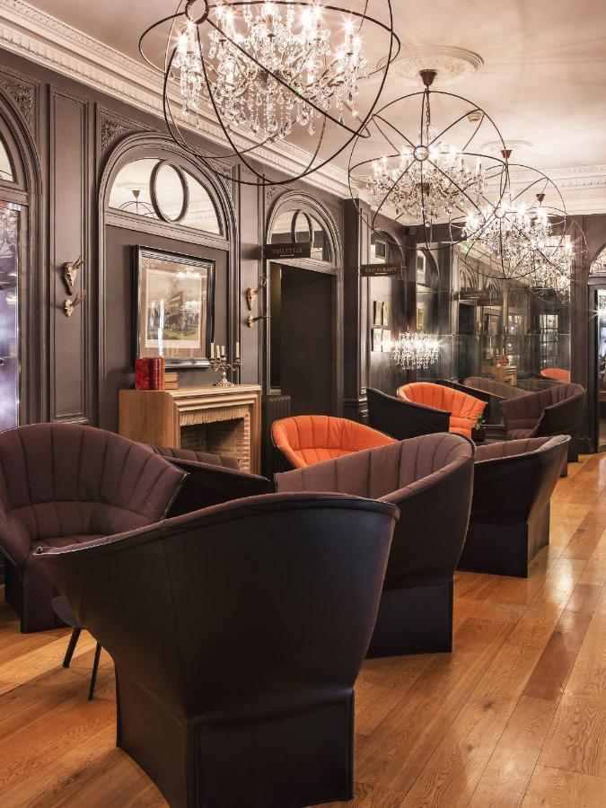 New Roblin Hotel