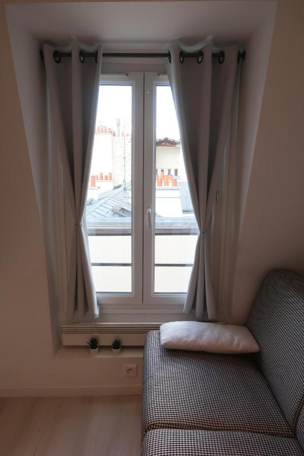 - Coeur Batignolles - Studette 10 M2 - Neuf Paris