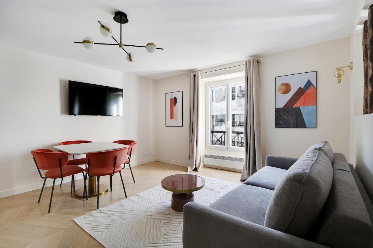 Pick A Flat's In Saint-lazare - Rue De Londres * Paris