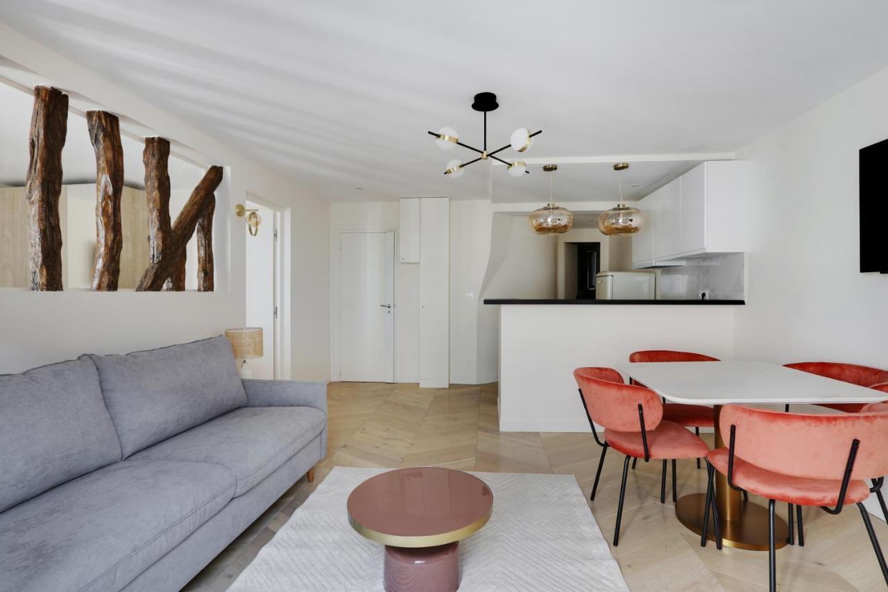 Pick A Flat's In Saint-lazare - Rue De Londres