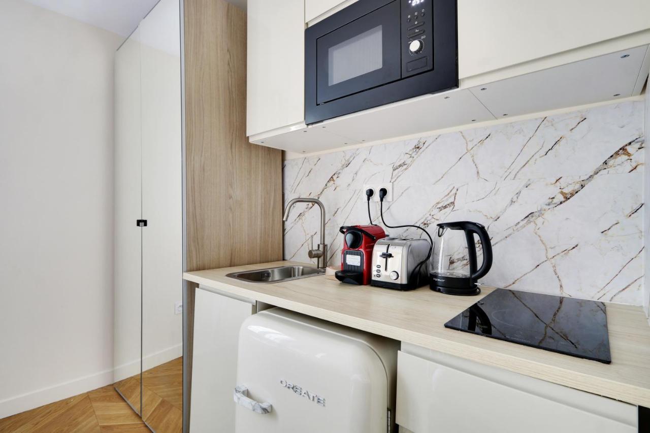 Pick A Flat's In Saint-lazare - Rue De Londres *
