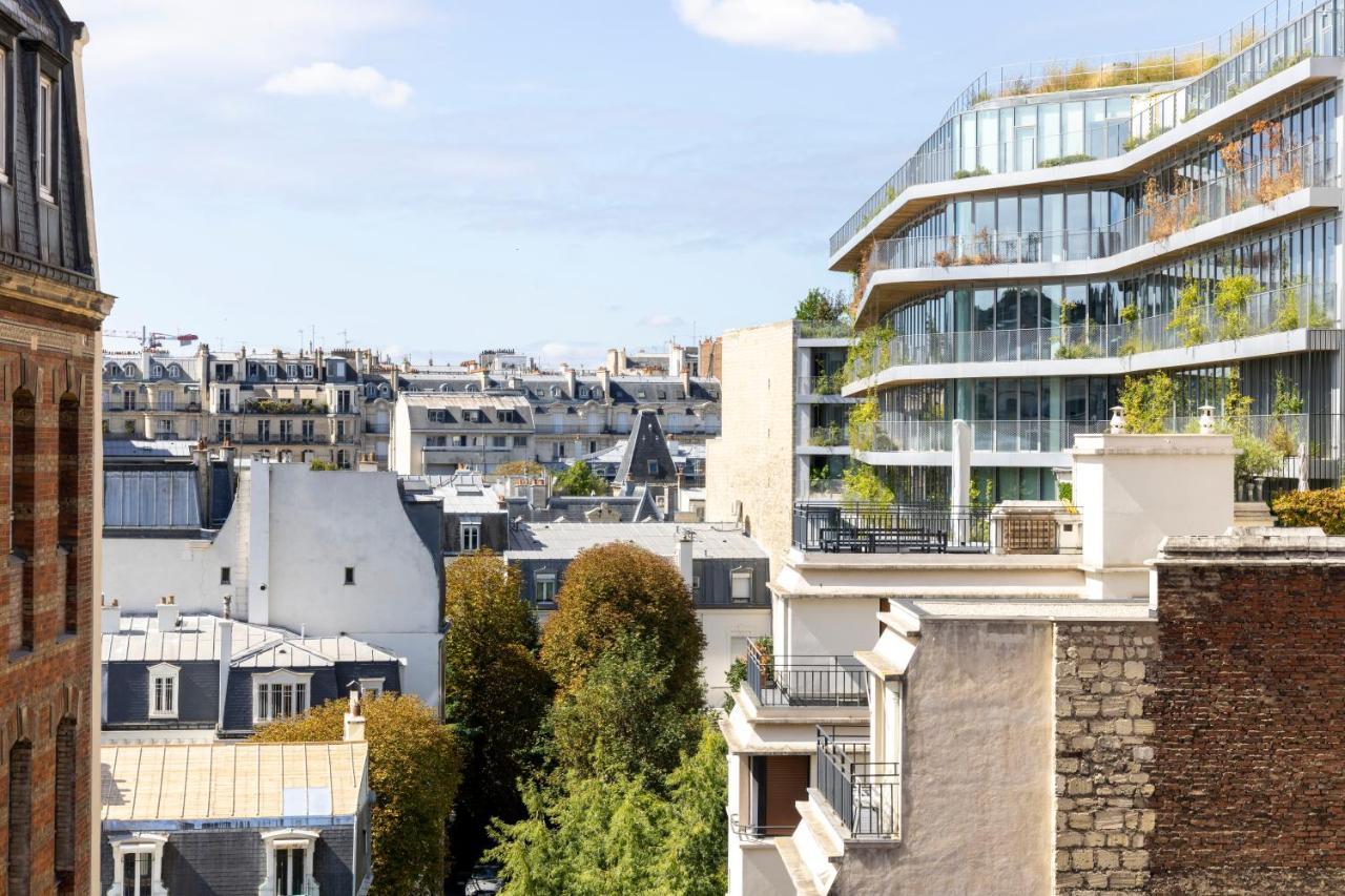 Toujours & Hotel Paris
