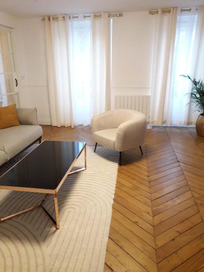 Champs Elysees Luxury *