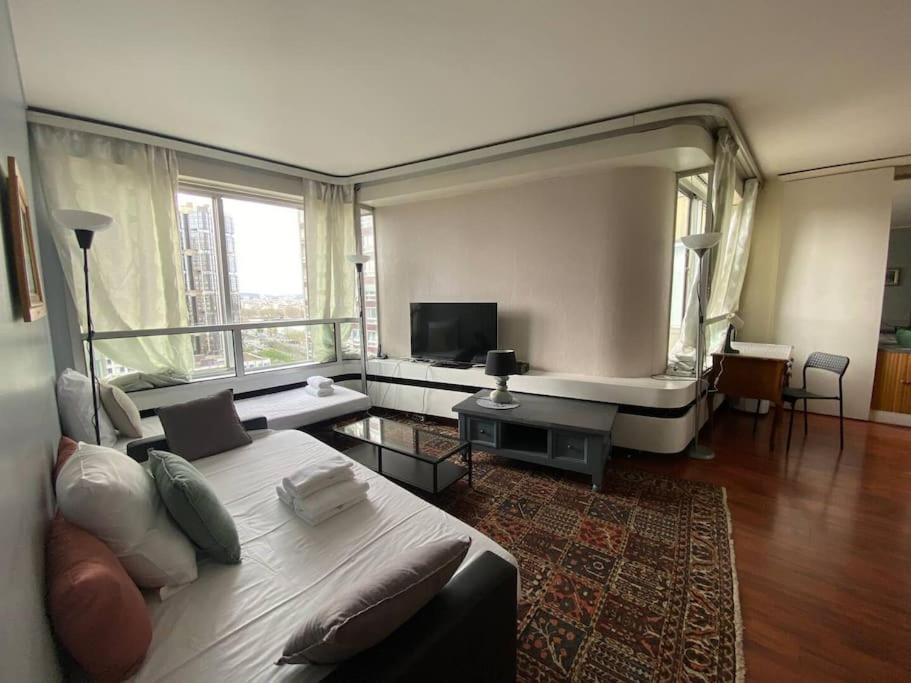 Apartment Seine& Spacious Flat Tour Eiffel Ac