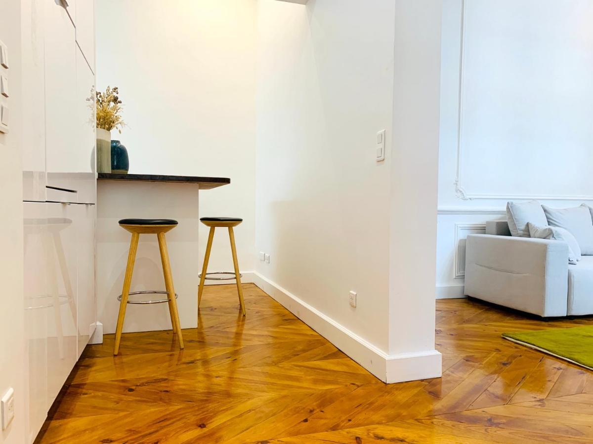 2 Bedrooms - Centre - Champs Elysees Apartamento Paris