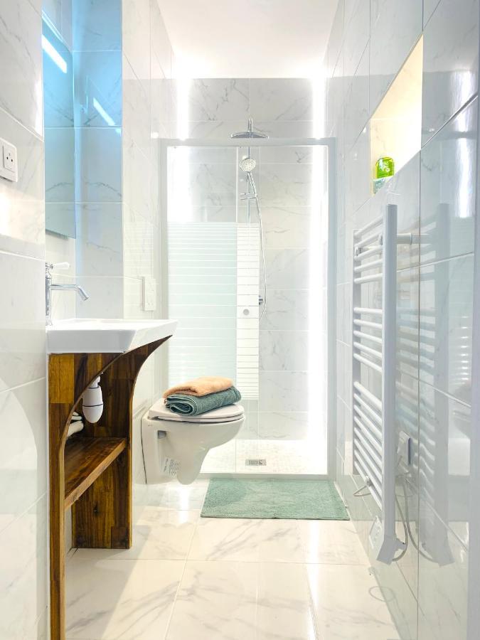 2 Bedrooms - Centre - Champs Elysees Apartamento Paris