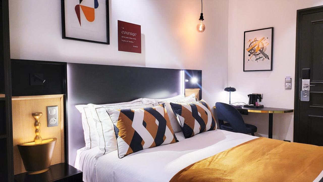 Hotel Star Champs-elysees 4*