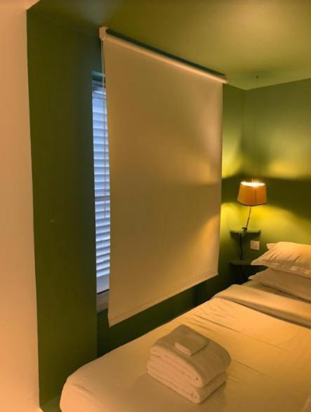 Midoon Guest - Duplex D'architect 10eme *