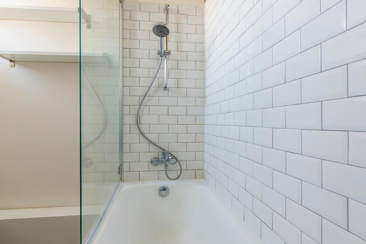 Courcelles Design Duplex Apartment Paris