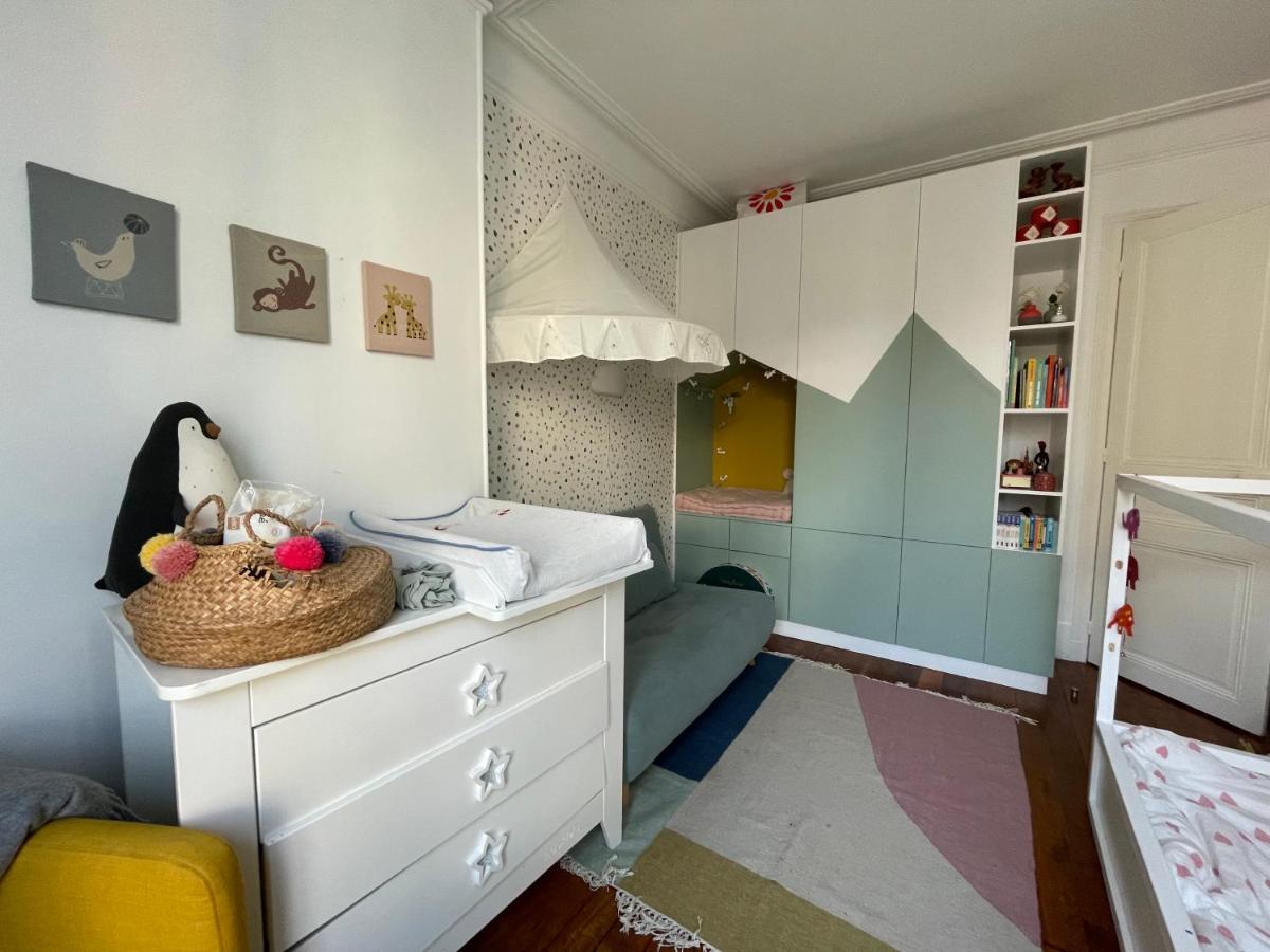 Design Family In Apartment