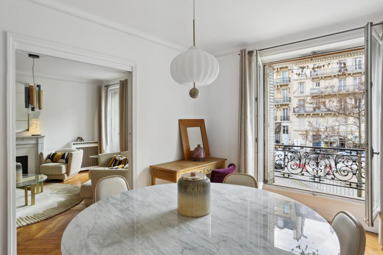 2 Bedroom Luxurious Next To Arc De Triumphe * Paris