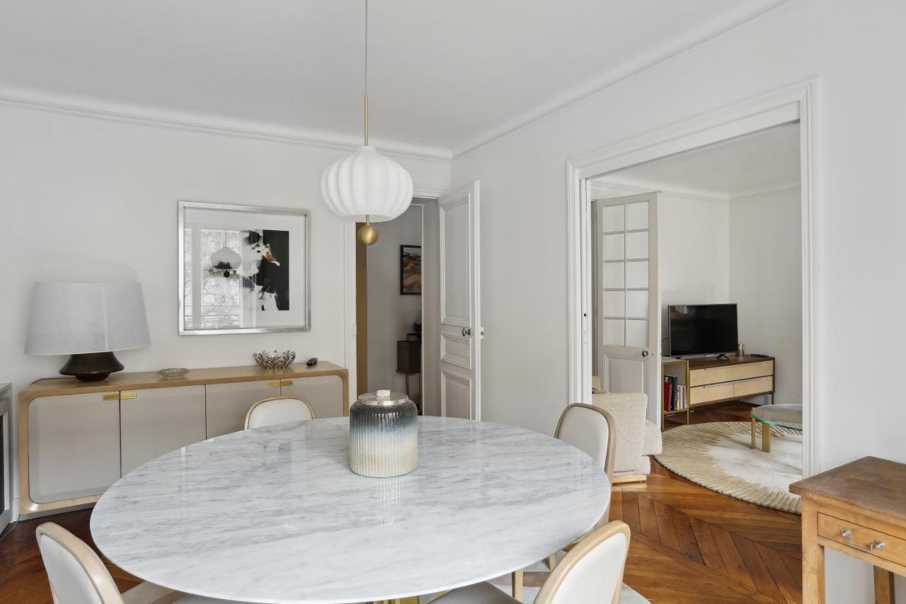 2 Bedroom Luxurious Next To Arc De Triumphe Appartement Paris