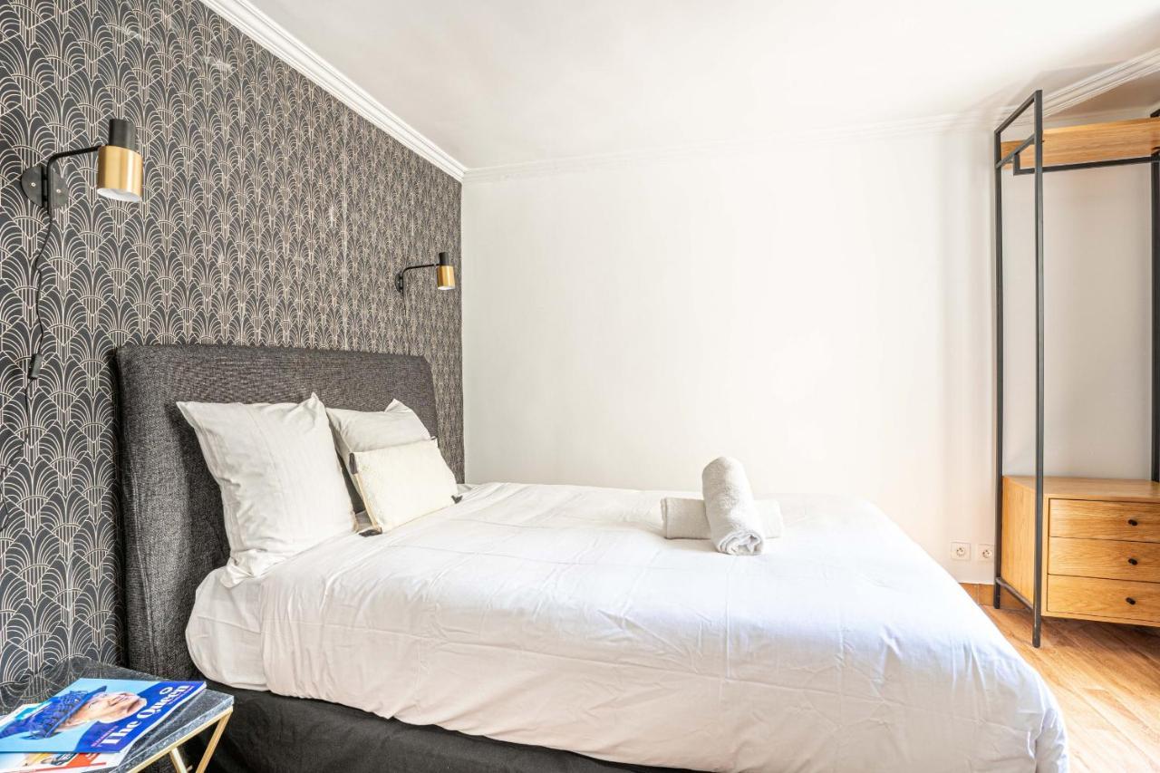 143 - Urban Charming Flat In Center Of Apartment